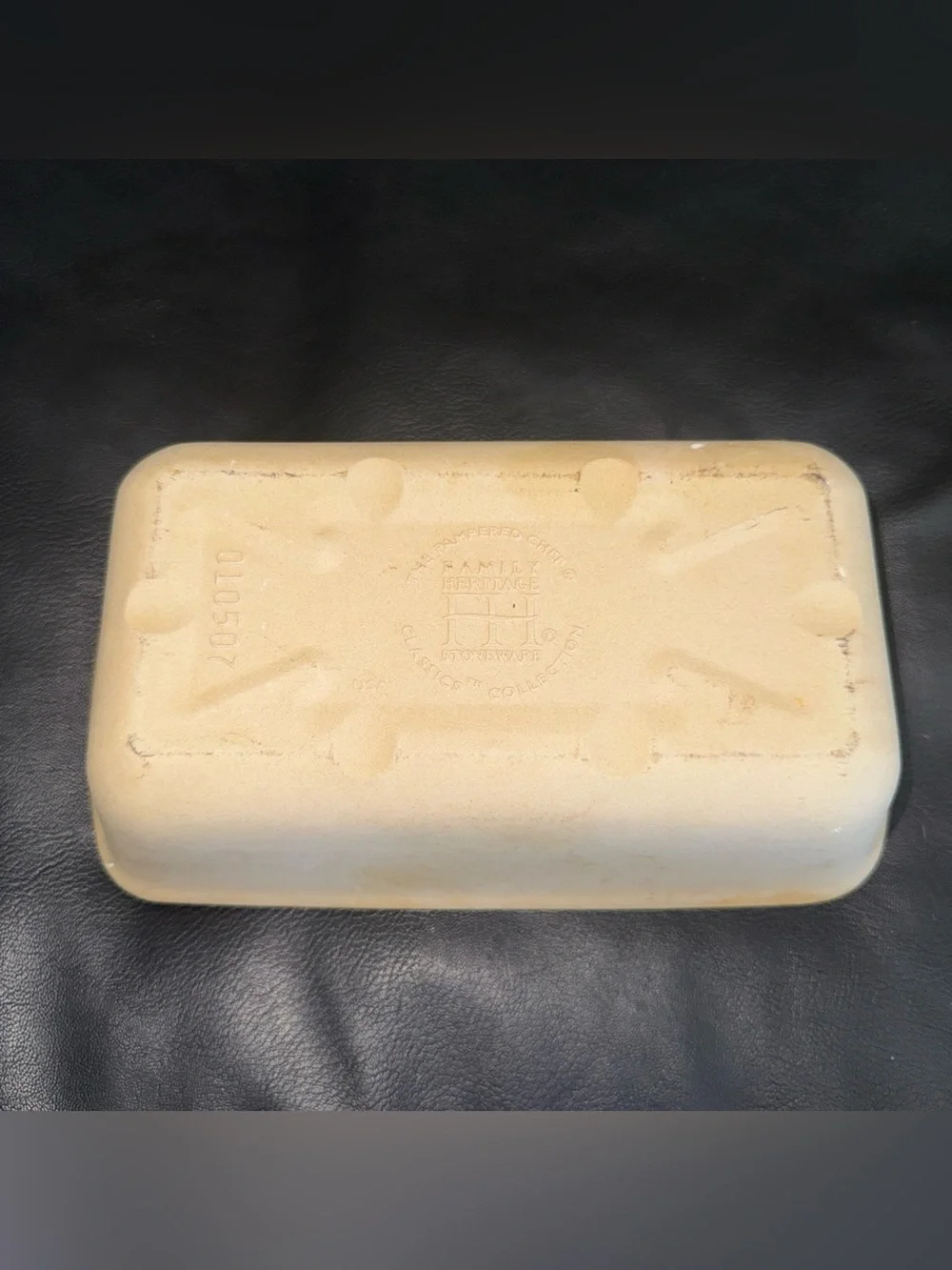 The Pampered Chef Family Heritage Stoneware 9